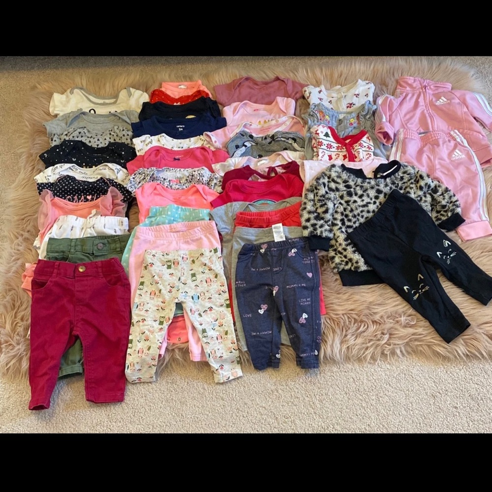 Baby Gril Bundle 36 pc + 2 full outfits